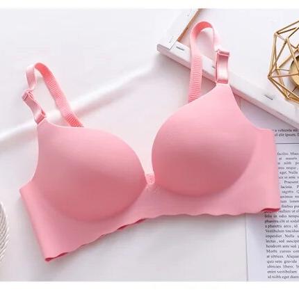 Lift-up bra for natural shape with complete discretion